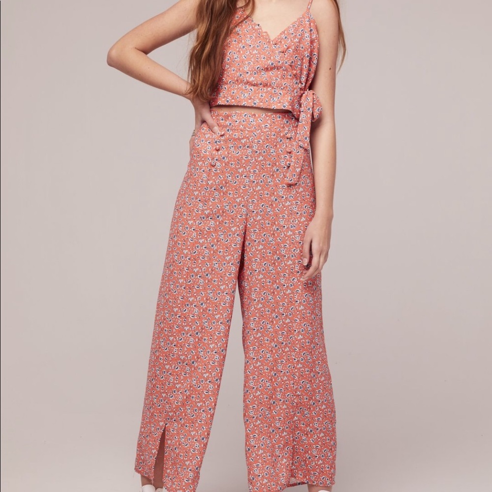 🌼🆕 BAND OF GYPSIES TWO PIECE SET
